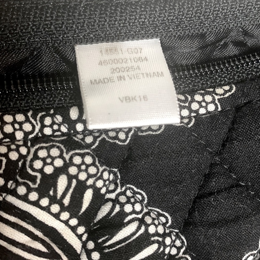 VERA BRADLEY TOTE BAG/DIAPER BAG - Picture 10 of 10